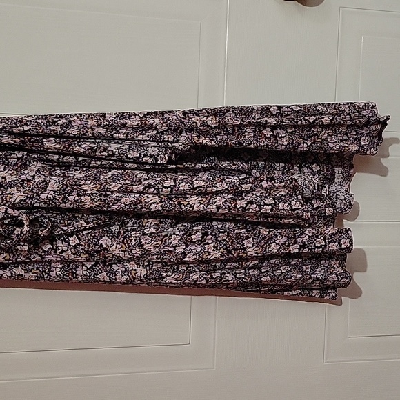 a.n.a. Flowy Multicolour Flower Pattern Midi Dress US XS - Picture 14 of 14